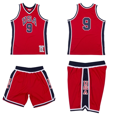 1984 Team USA美國男籃球衣上市。官方提供