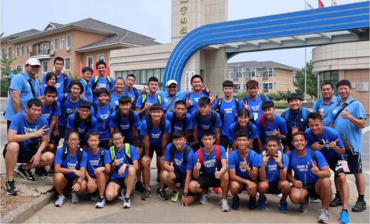 中華潛優田徑選手犧牲暑假，在國外移地訓練。陳鴻傑／提供。