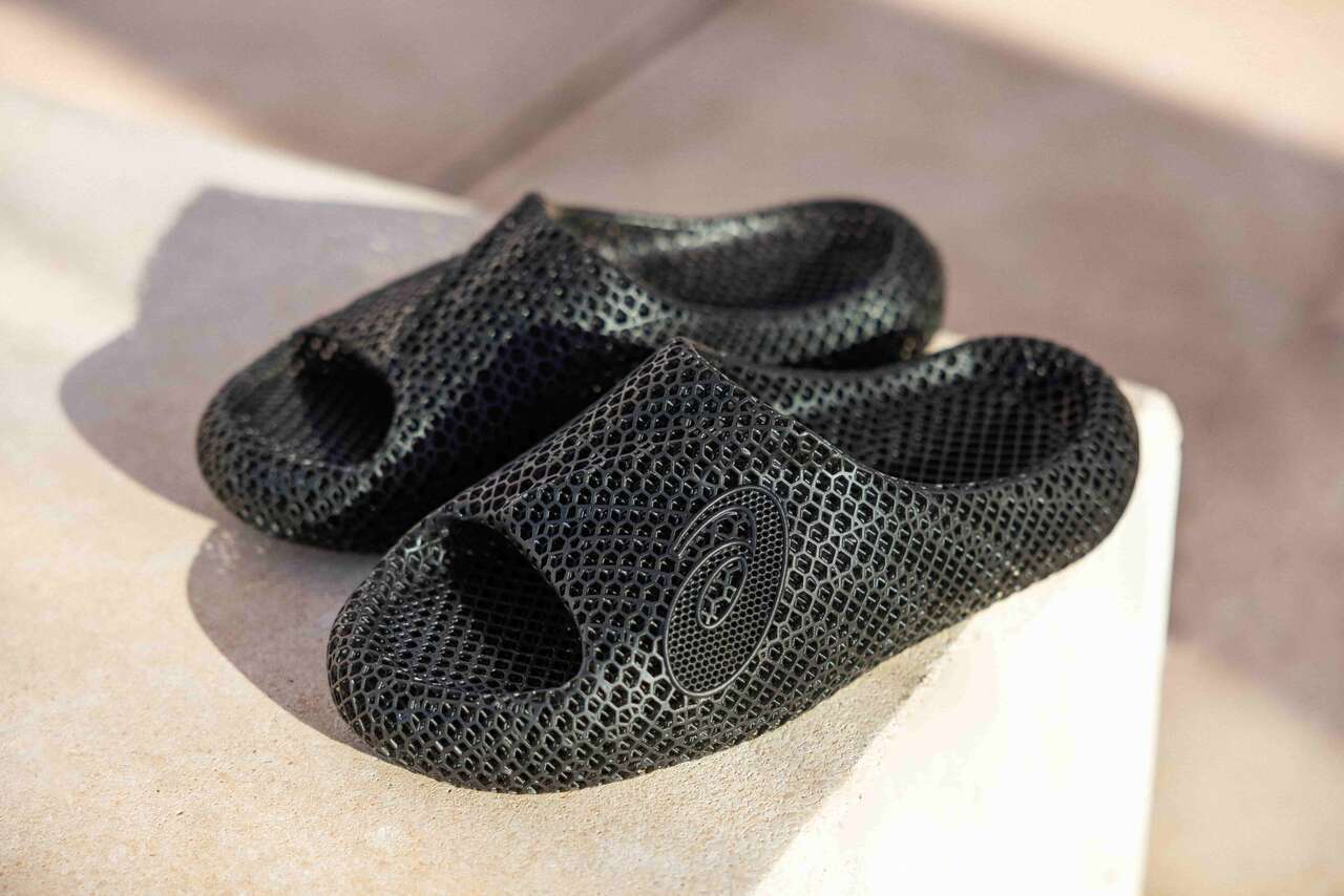 ASICS ACTIBREEZE 3D拖鞋日前正式亮相將於７月22日上市。官方提供
