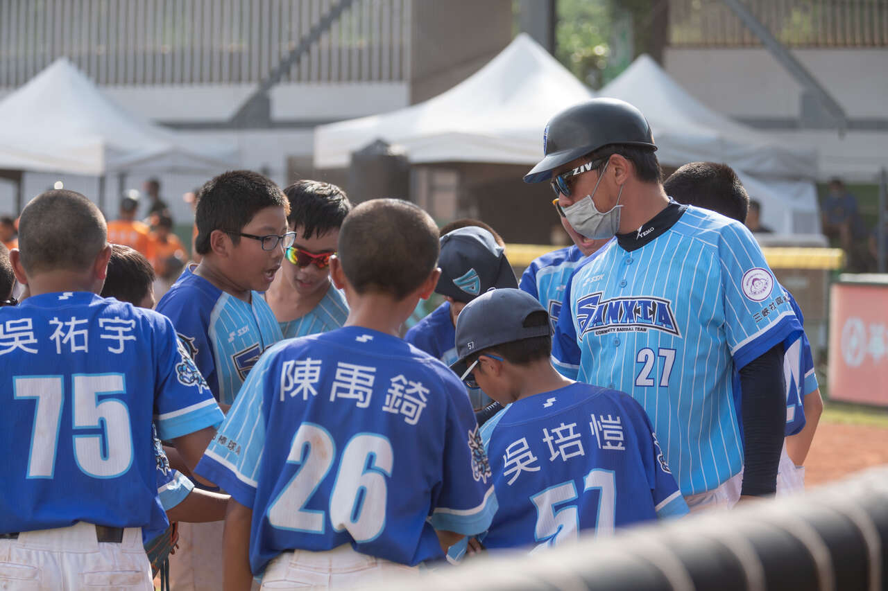 三峽社區棒球隊扮黑馬晉級冠軍戰。大會提供