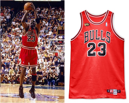 Michael Jordan 1998年冠軍賽球衣拍賣，成交價高達1.5億美金。 合成照片