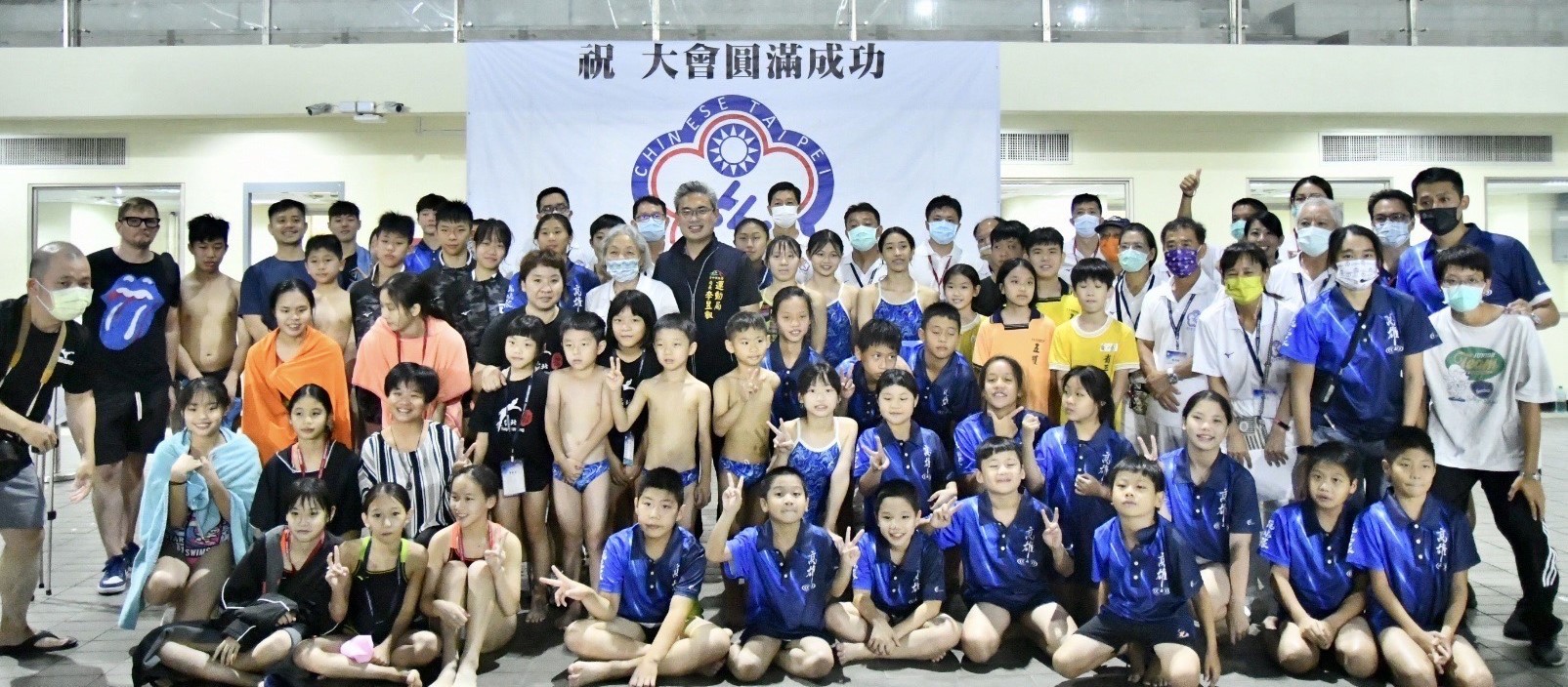 運動局長李昱叡代表盧市長出席 為全國跳水小將加油打氣。台中運動局提供