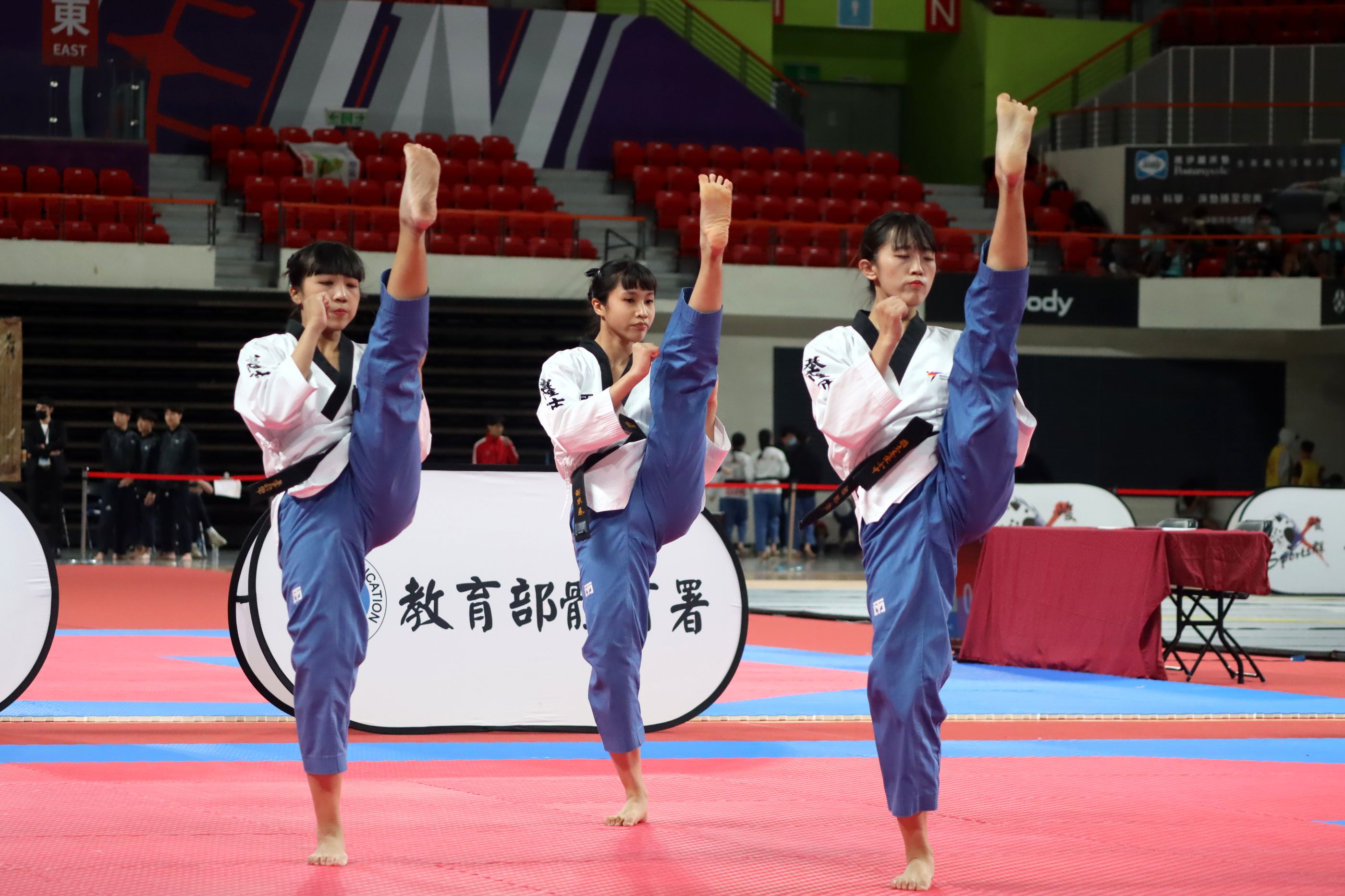 基隆女中的葉伃明、謝慈恩和簡湘玲獲上屆全中錦女子團體3人組金牌。大會提供