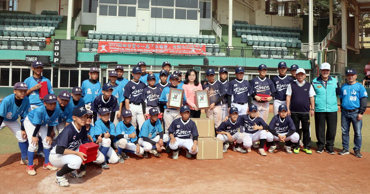 立德盃棒球賽結束賽程 韓國仁川南洞少棒隊獲得冠軍 桃園龜山國小亞軍。官方提供