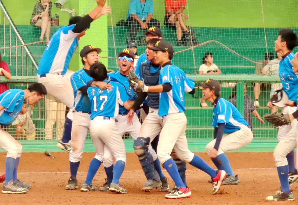 台南高工隊史三度挺進高中軟式聯賽冠軍戰。大會提供