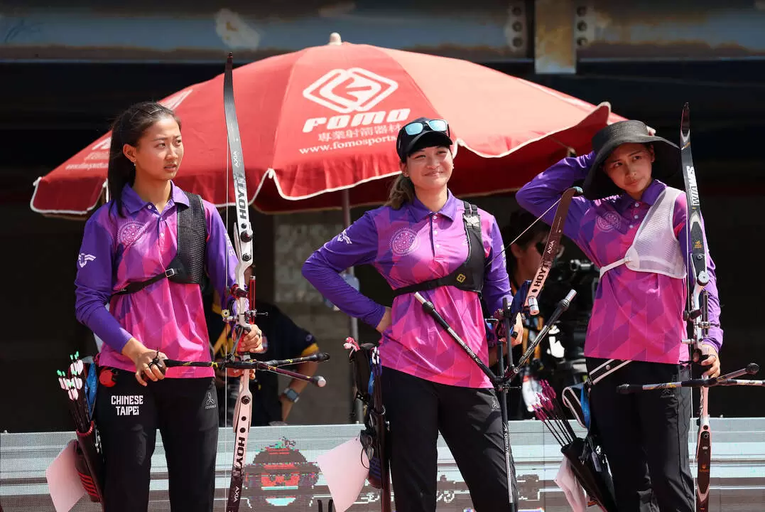 清華大學獲反曲弓女團金牌。大會提供