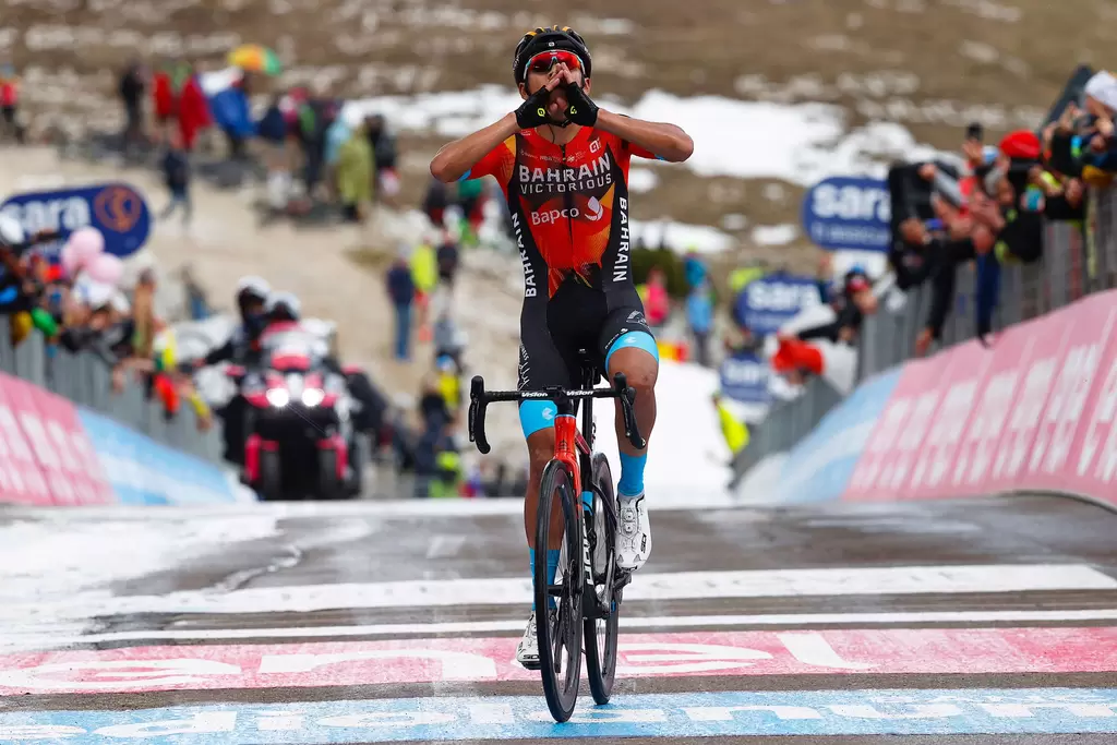 環義第19站率先過線布伊特拉戈取得職業生涯的重大勝利。Sprint Cycling提供