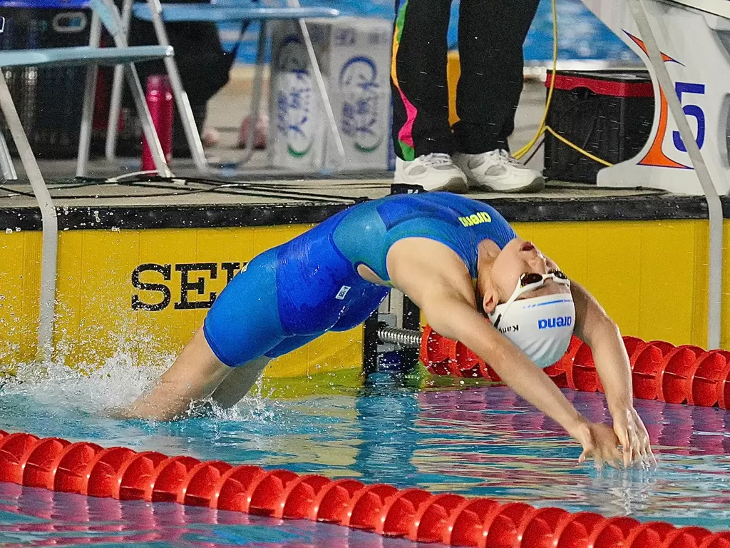 何康婗在今年中正盃獲得11金1銀的恐怖佳績。中華民國游泳協會