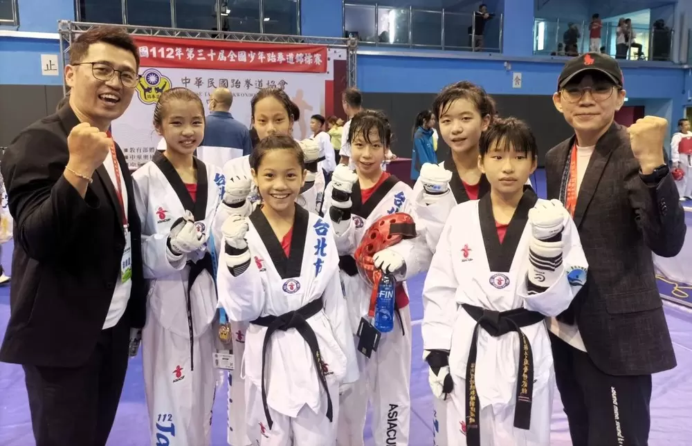 臺北市跆拳女子隊，最後一秒逆轉奪得團體賽冠軍。姚瑞宸攝