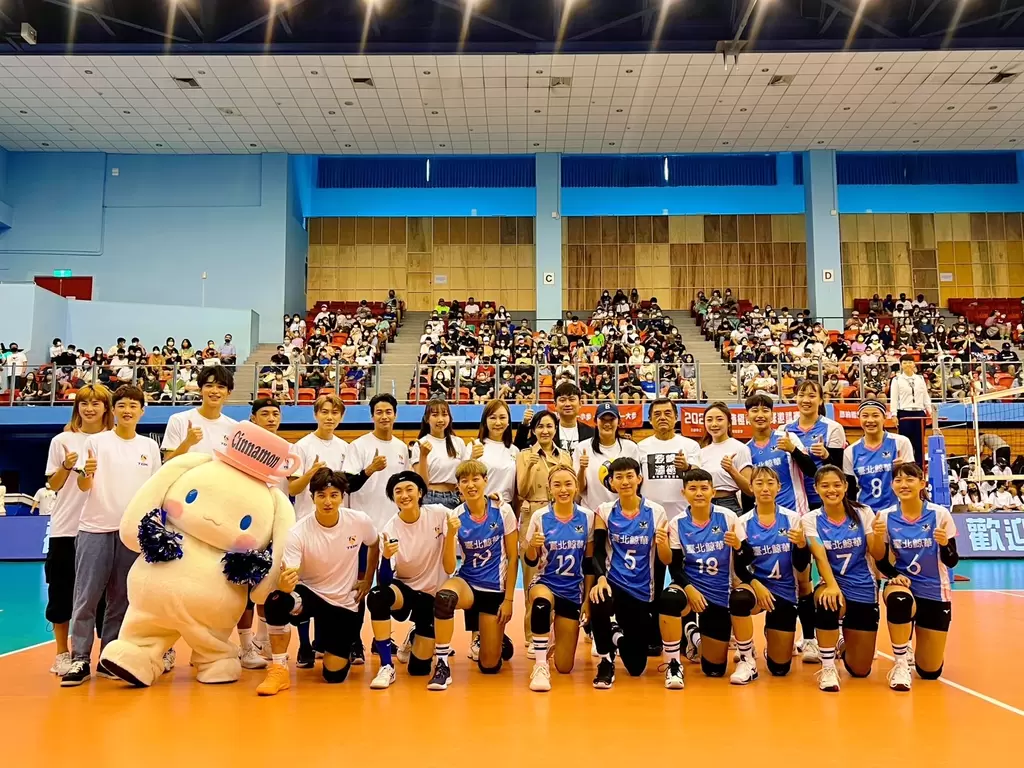 錢薇娟將繼續率領全明星與臺北鯨華女子排球隊進行表演賽。（中華文化教育暨體育交流促進會提供）
