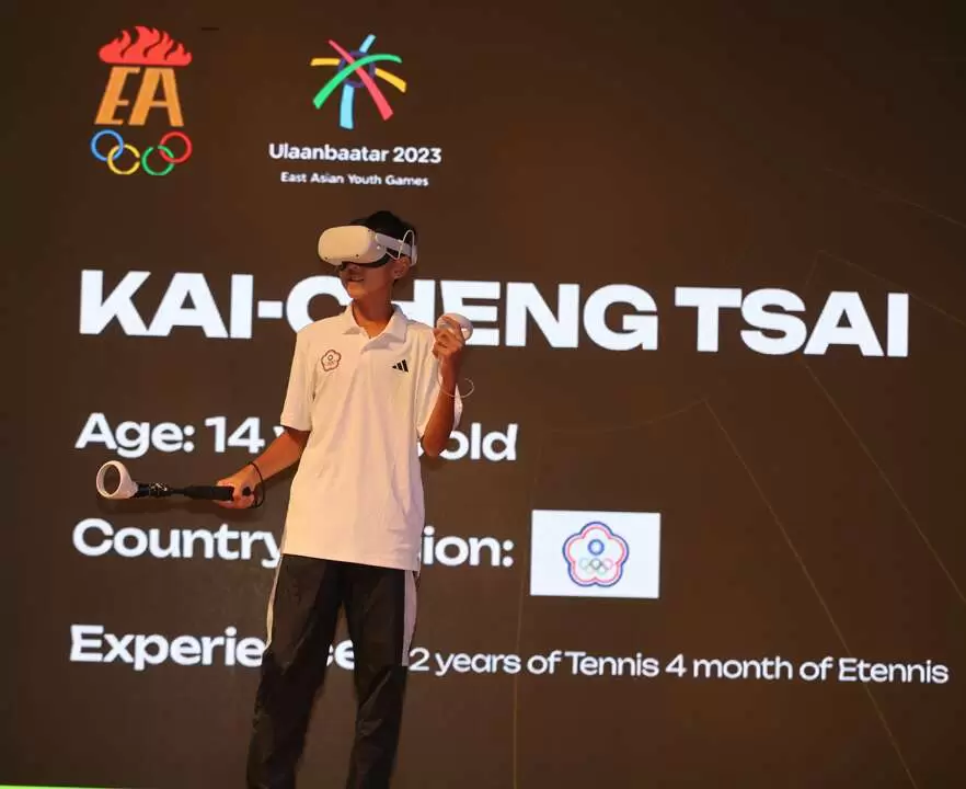 蔡鎧丞選手勇奪烏蘭巴托東亞青運電子競技虛擬網球項目金牌。體育署提供