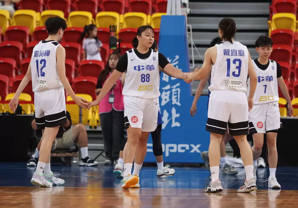 中華白擊敗菲律賓取勝。籃協提供