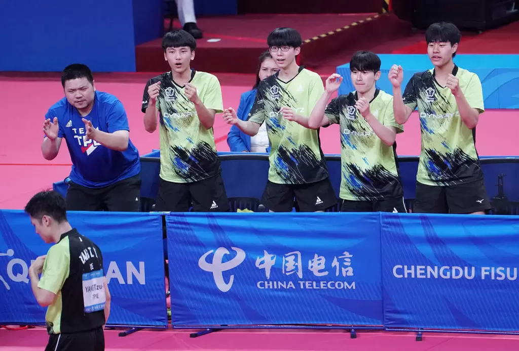 桌球男團金牌戰中華隊再負於中國，連兩屆奪銀。大專體總提供