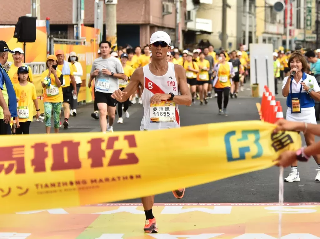 2023台灣米倉田中馬拉松，全馬男總一 吳洧騰以 02:46:09 成績拿下。官方提供