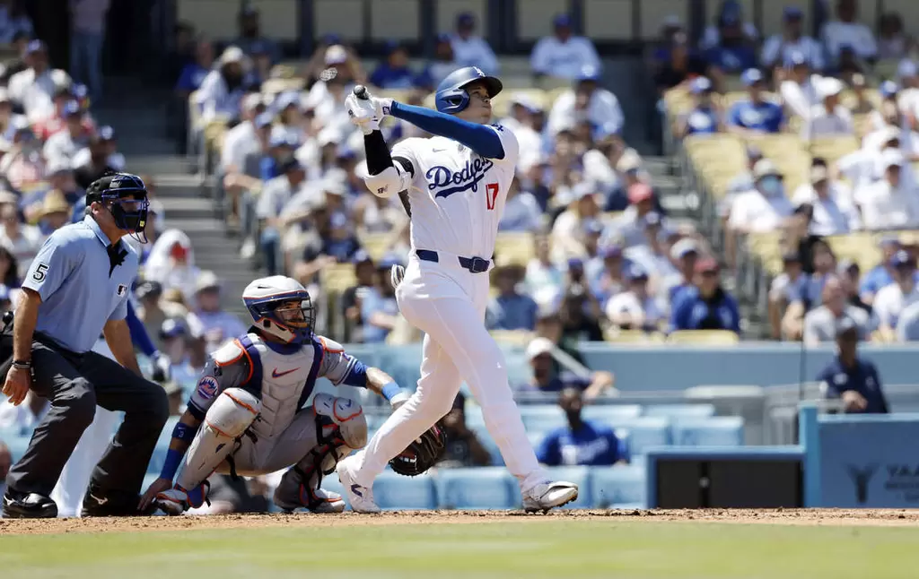 MLB》大谷翔平超越松井紀錄轟未能拿回　球迷拒還上網拍「預計進帳六位數」 - 麗台運動報