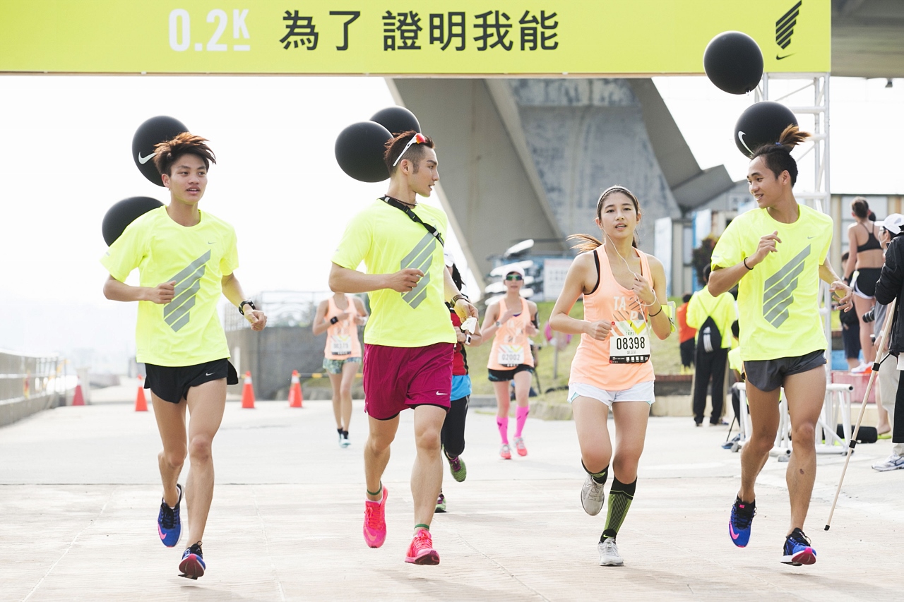配速員幫助女性跑友創佳績。(資料照，Nike提供)