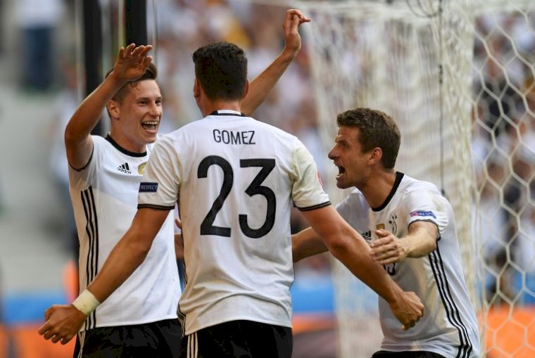 德國一球未失，晉級八強。(AFP)
