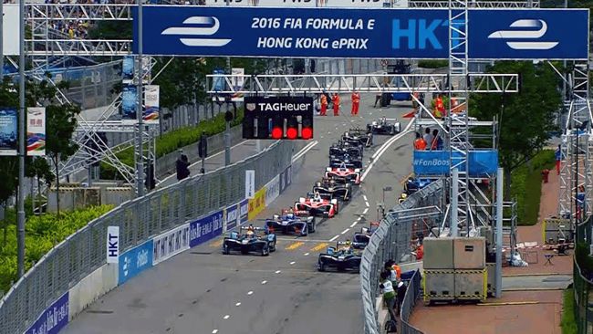 香港首度舉辦Formula-E電動方程式的賽事，是香港賽車歷史的一大里程碑。【照片來源：轉播畫面擷取】