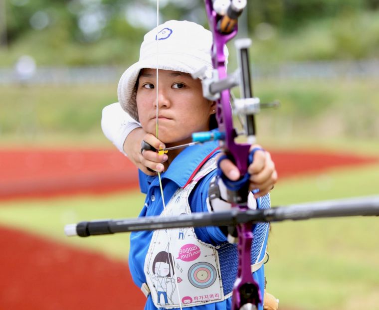 中華隊林昱萱在女子反曲弓排名第一。中華民國射箭協會提供