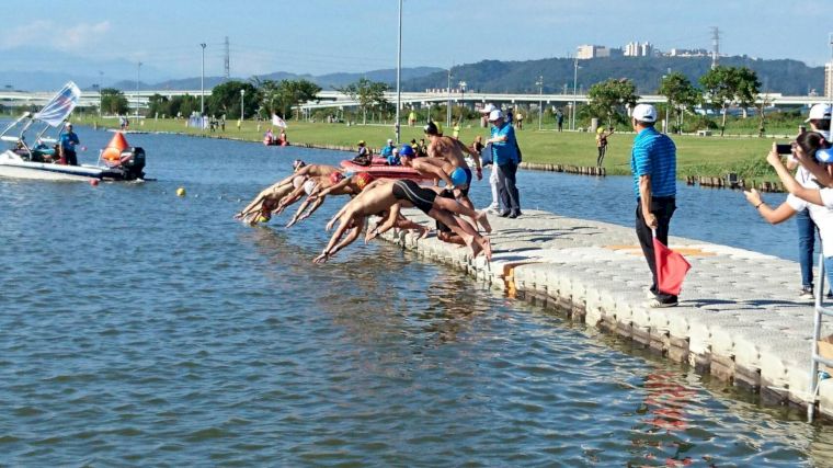 馬拉松游泳測試賽。圖/台北市體育局提供