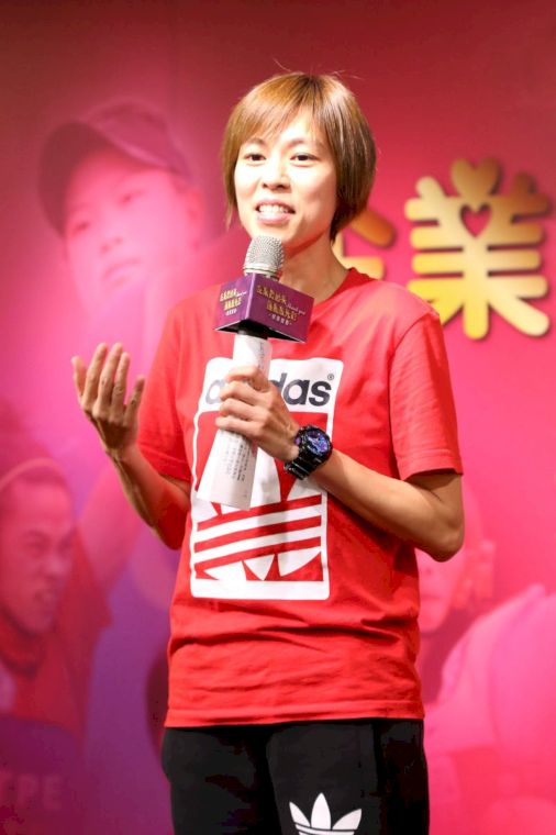 為台灣勇奪首面奧運金牌的女將陳詩欣為企業贊助體育現身說法（大會提供）