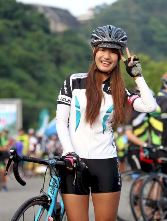 梁筱筠靠著騎車搭配飲食控制，成功在半年內減重15公斤。中華民國自行車騎士協會／提供。