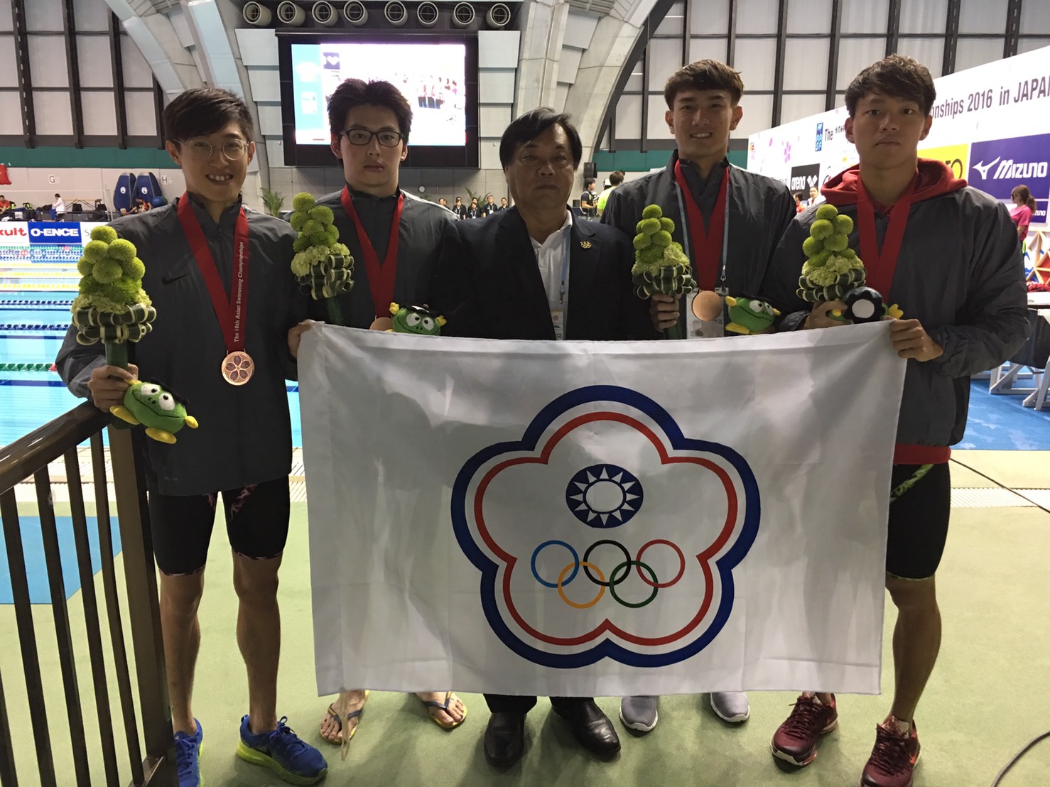 中華隊勇奪男子400公尺混合式接力銅牌。(泳協理事長許東雄提供)