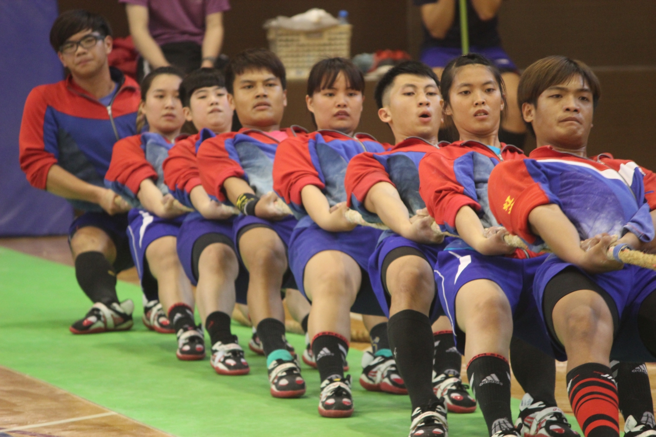台灣體大A隊在公開男女混合組550公斤級摘冠（大會提供）