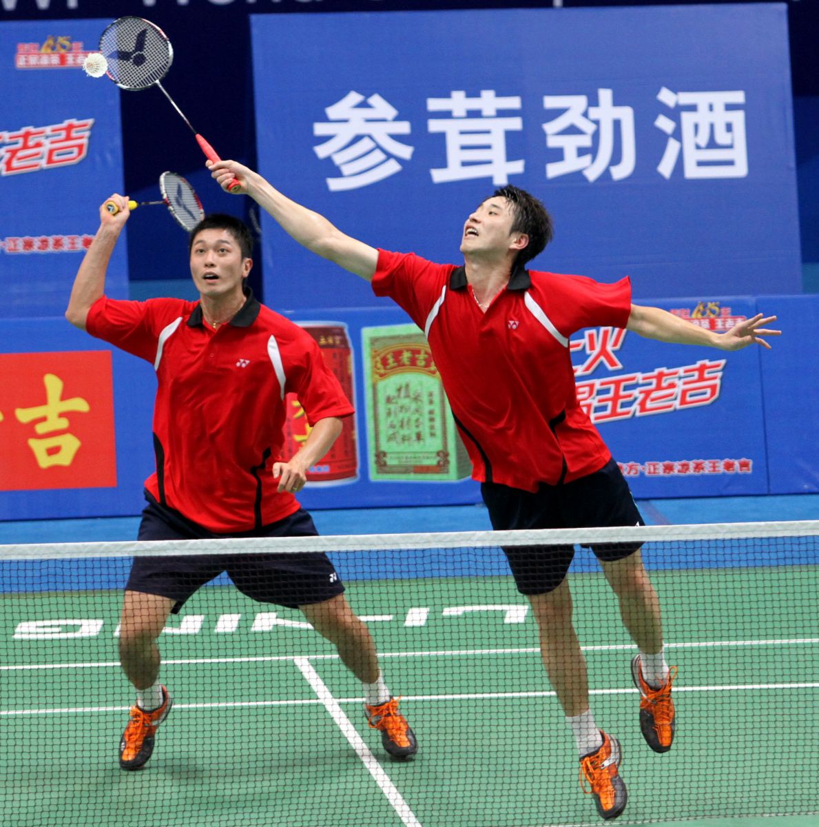 台灣男雙李勝木（右）蔡佳欣首度殺進中國頂級賽四強戰（資料照片）